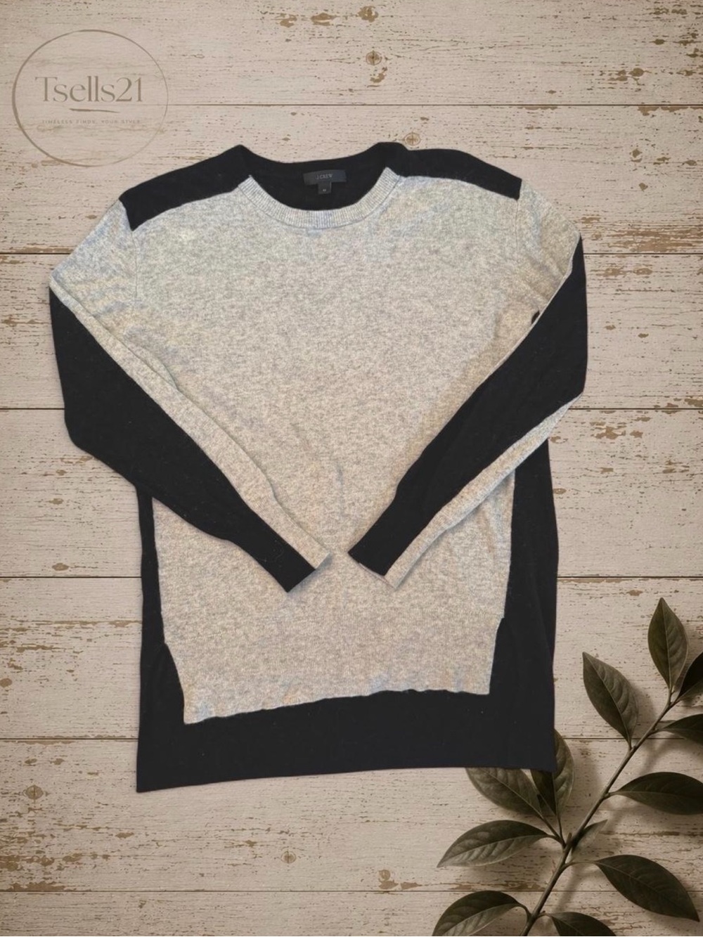 J.Crew Grey/Black Wool Blend Colorblock Crewneck Sweater - Size M